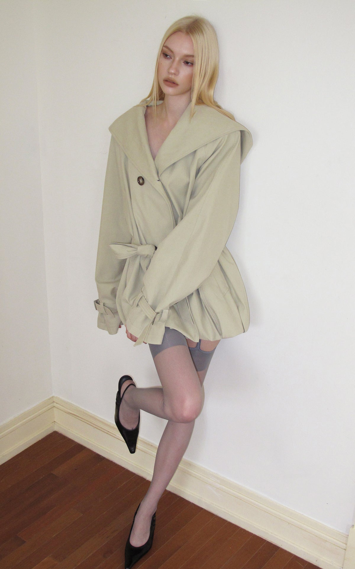 0122stepll Hooded Belted Trench Jacket