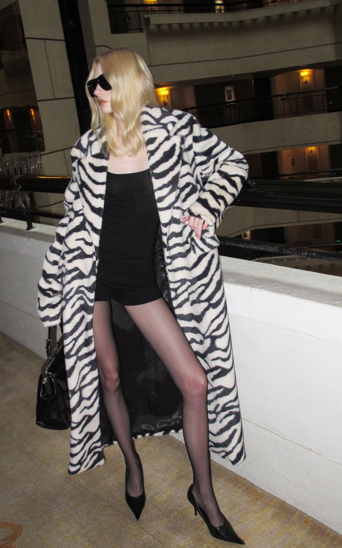 0122stepll Zebra Faux Fur Long Coat
