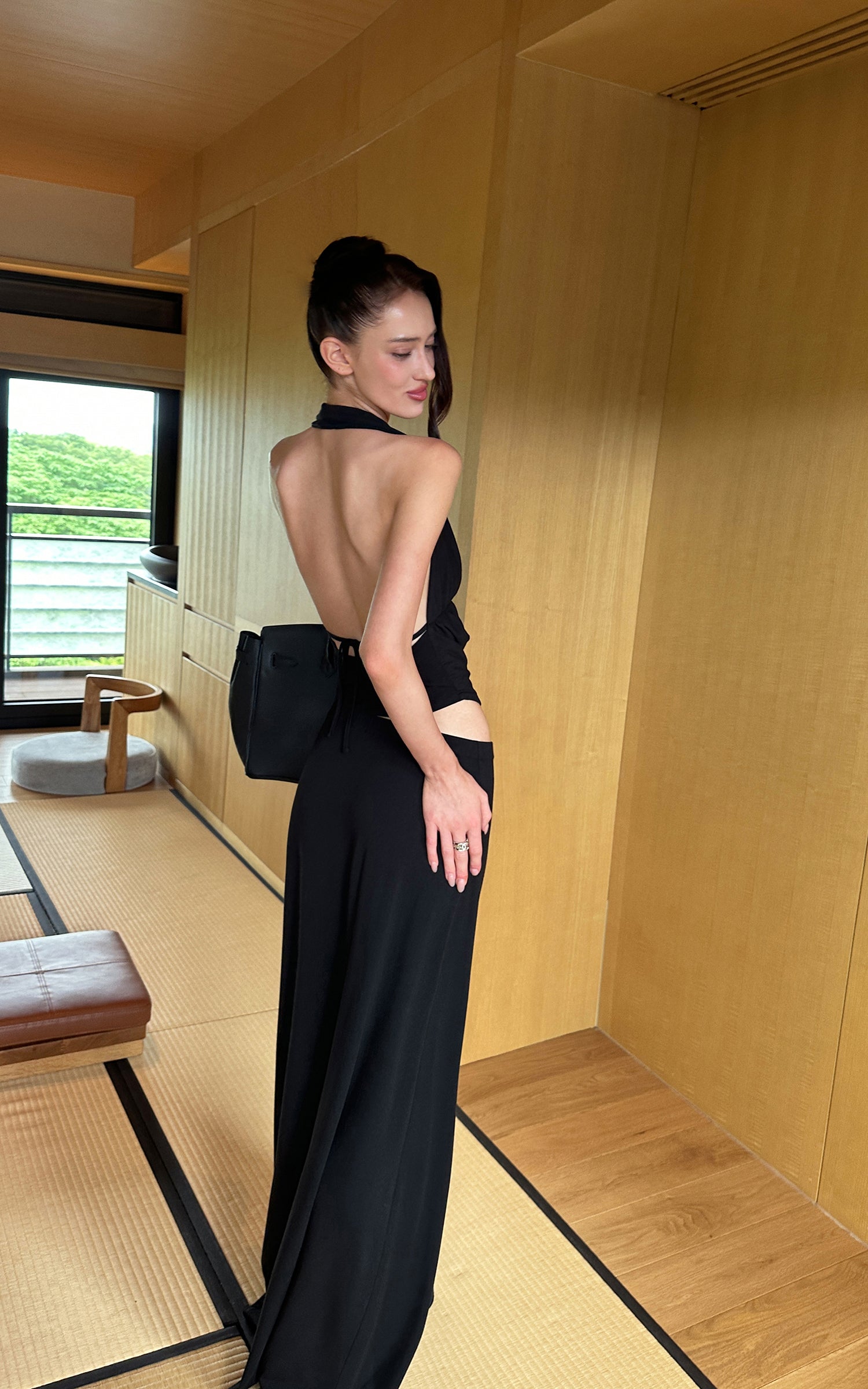 0122stepll Haut halter à décolleté plongeant &amp; Ensemble jupe maxi à taille basse