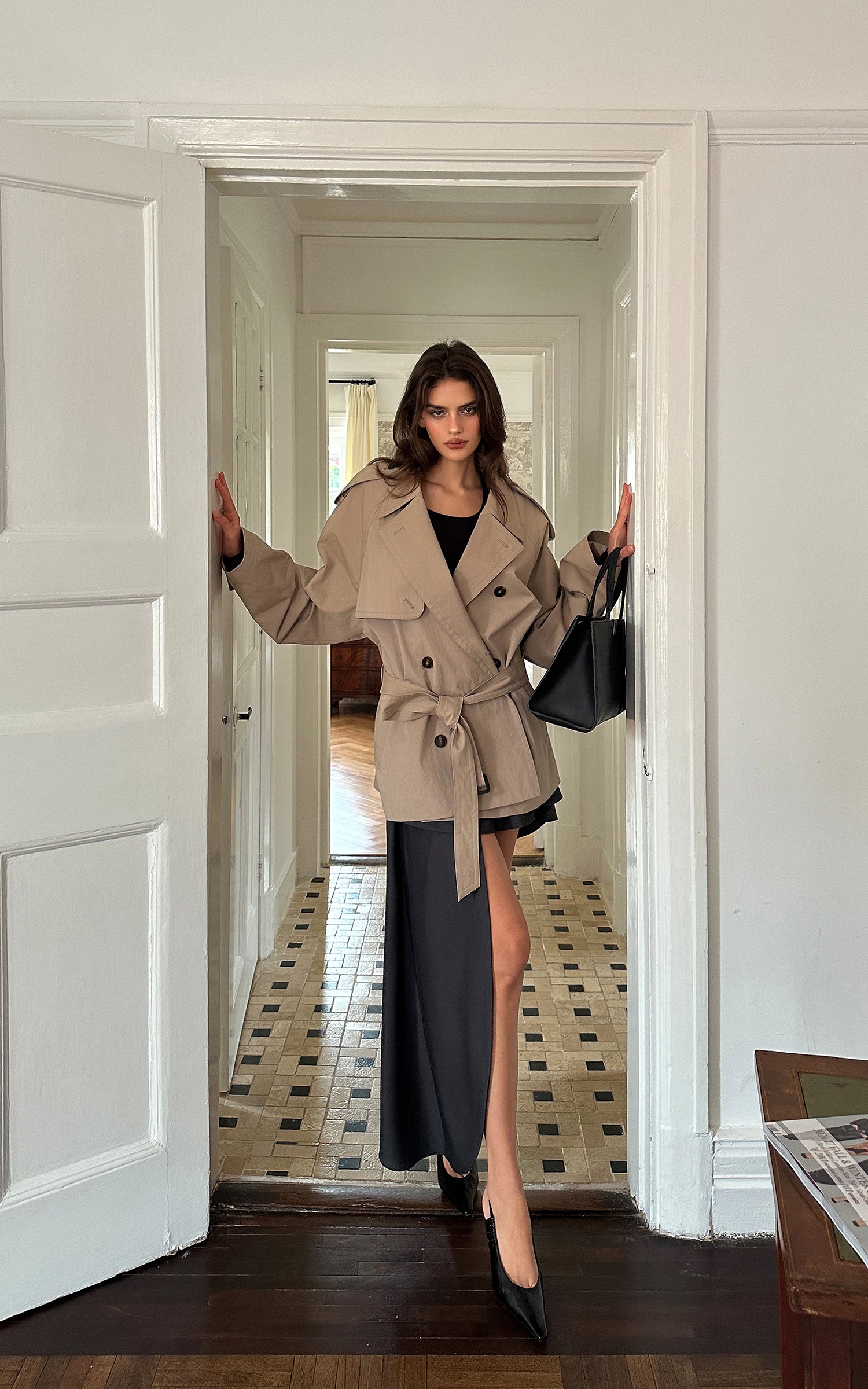 0122stepll Oversized Belted Short Trench Coat