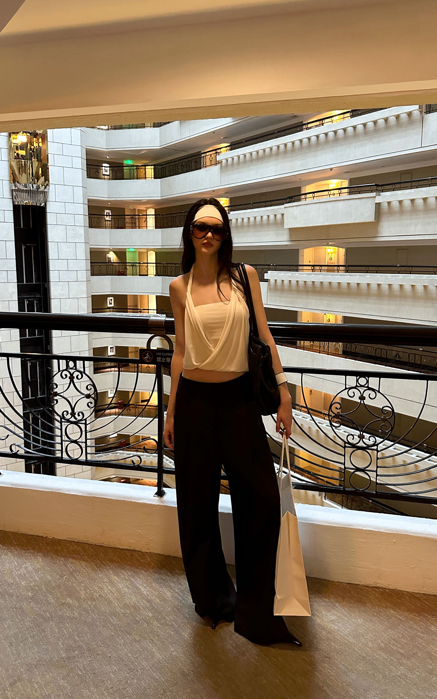0122stepll Draped Halter Tube Top