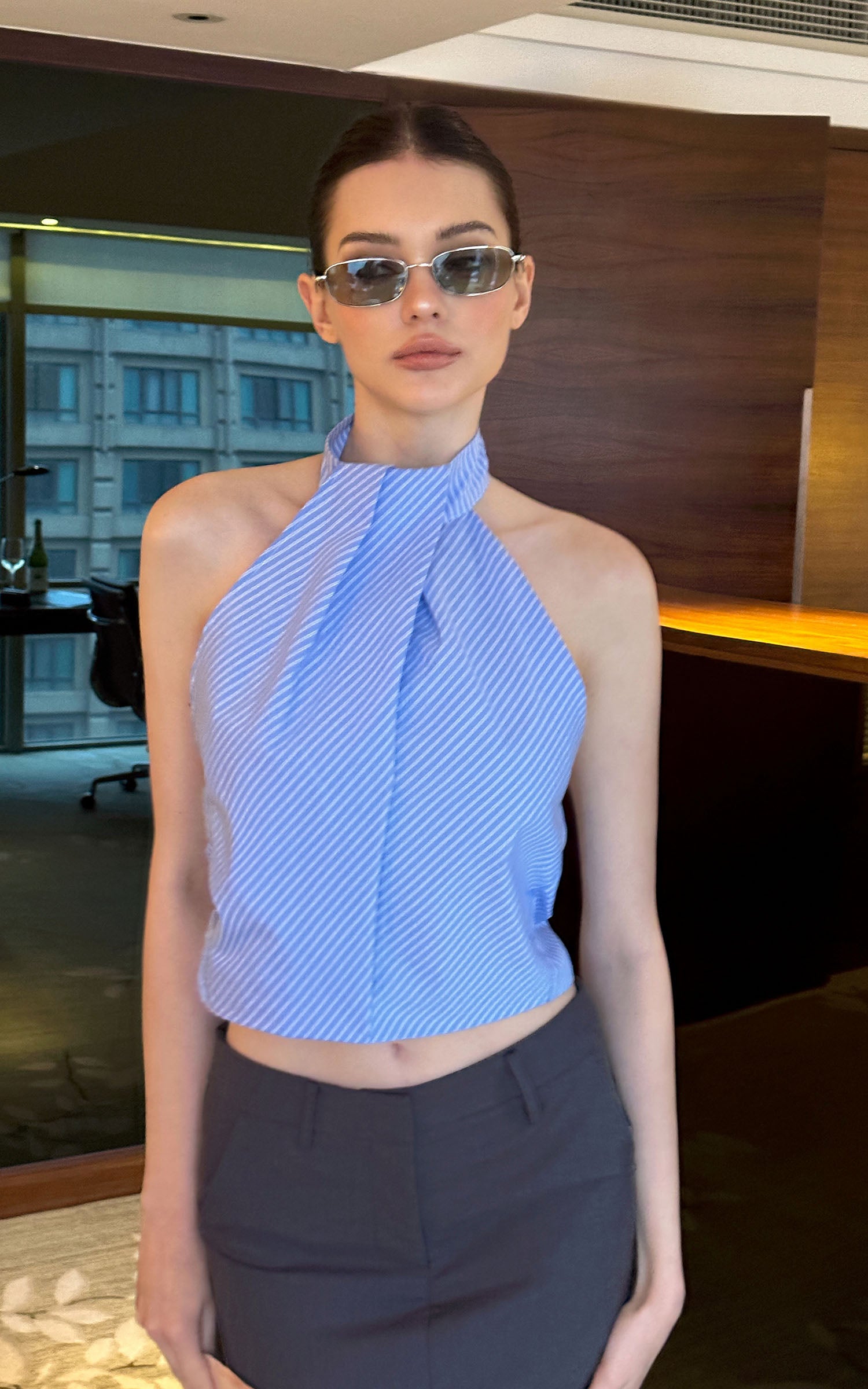 0122stepll Striped Halter Draped Top Vest