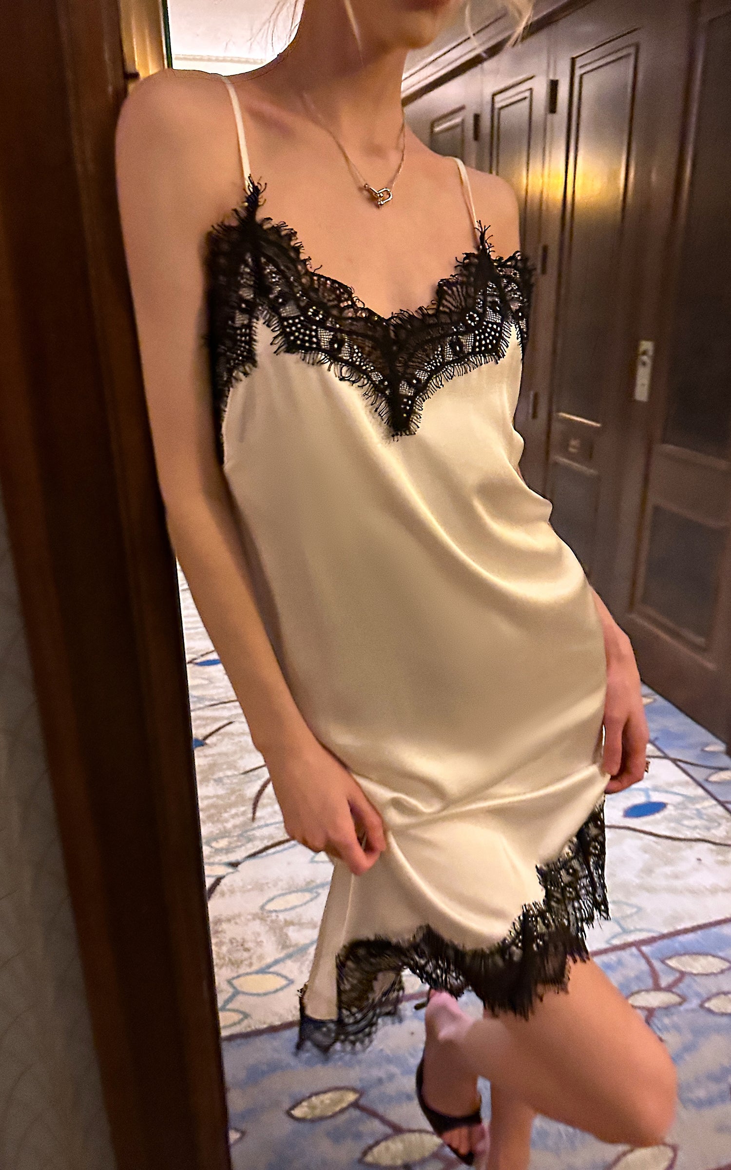 0122stepll Lace-Trim Asymmetric Satin Slip Dress