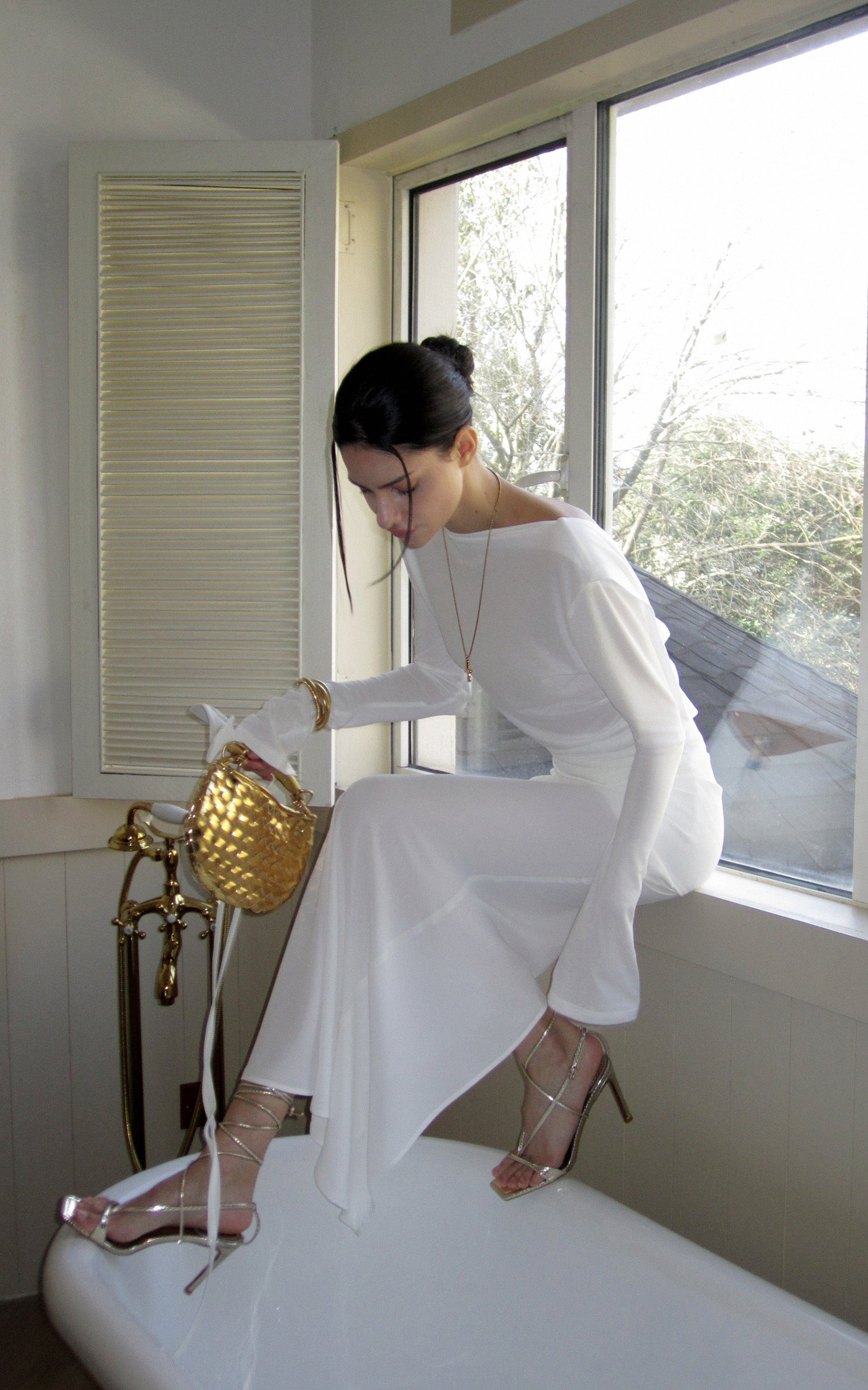 0122stepll Draped Open Back Long Sleeve Top