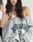 WARDEN EDGE Sweat-shirt surdimensionné graphique universitaire à épaules dénudées déstructuré
