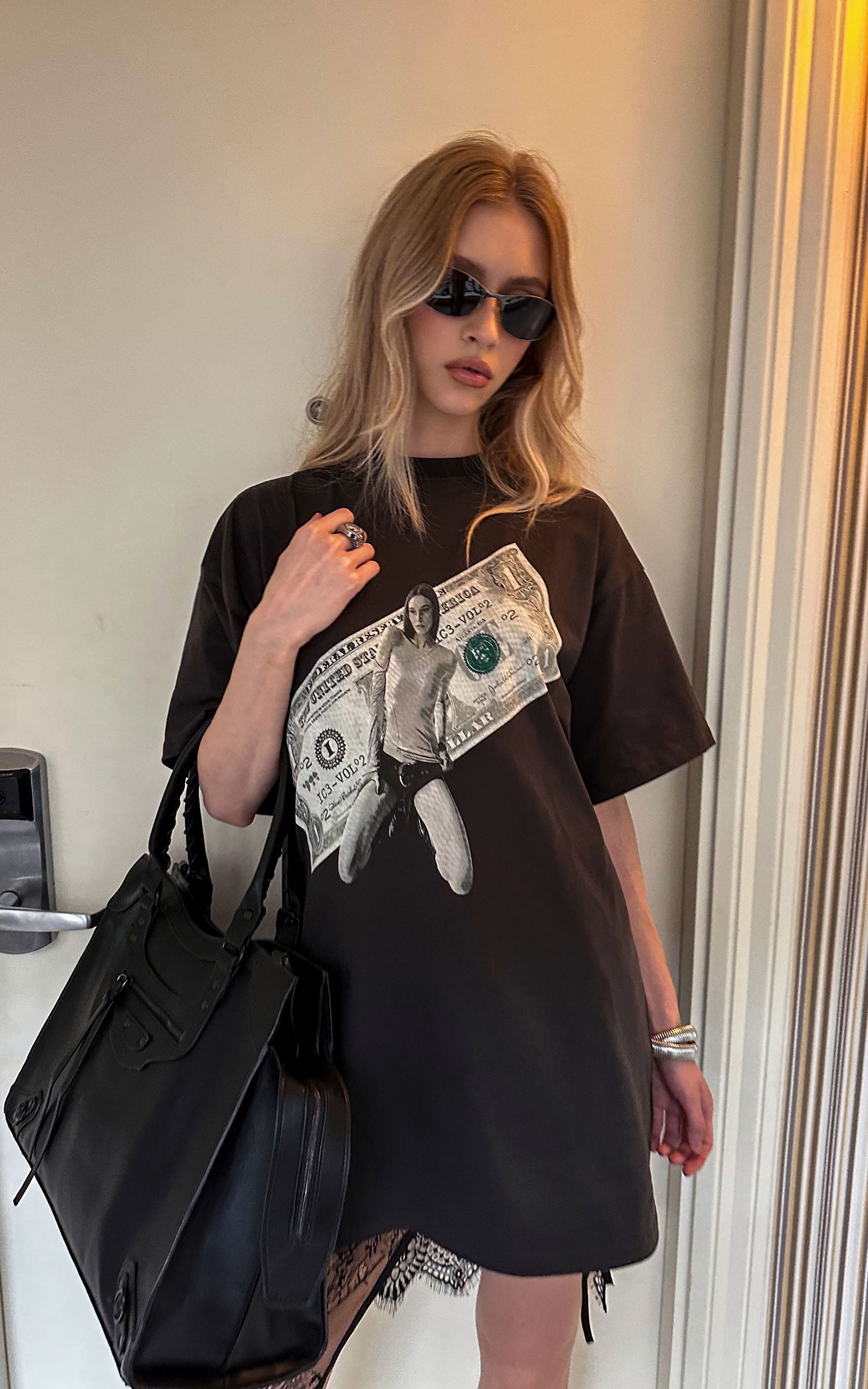 0122stepll Banknote Graphic Oversized T-Shirt