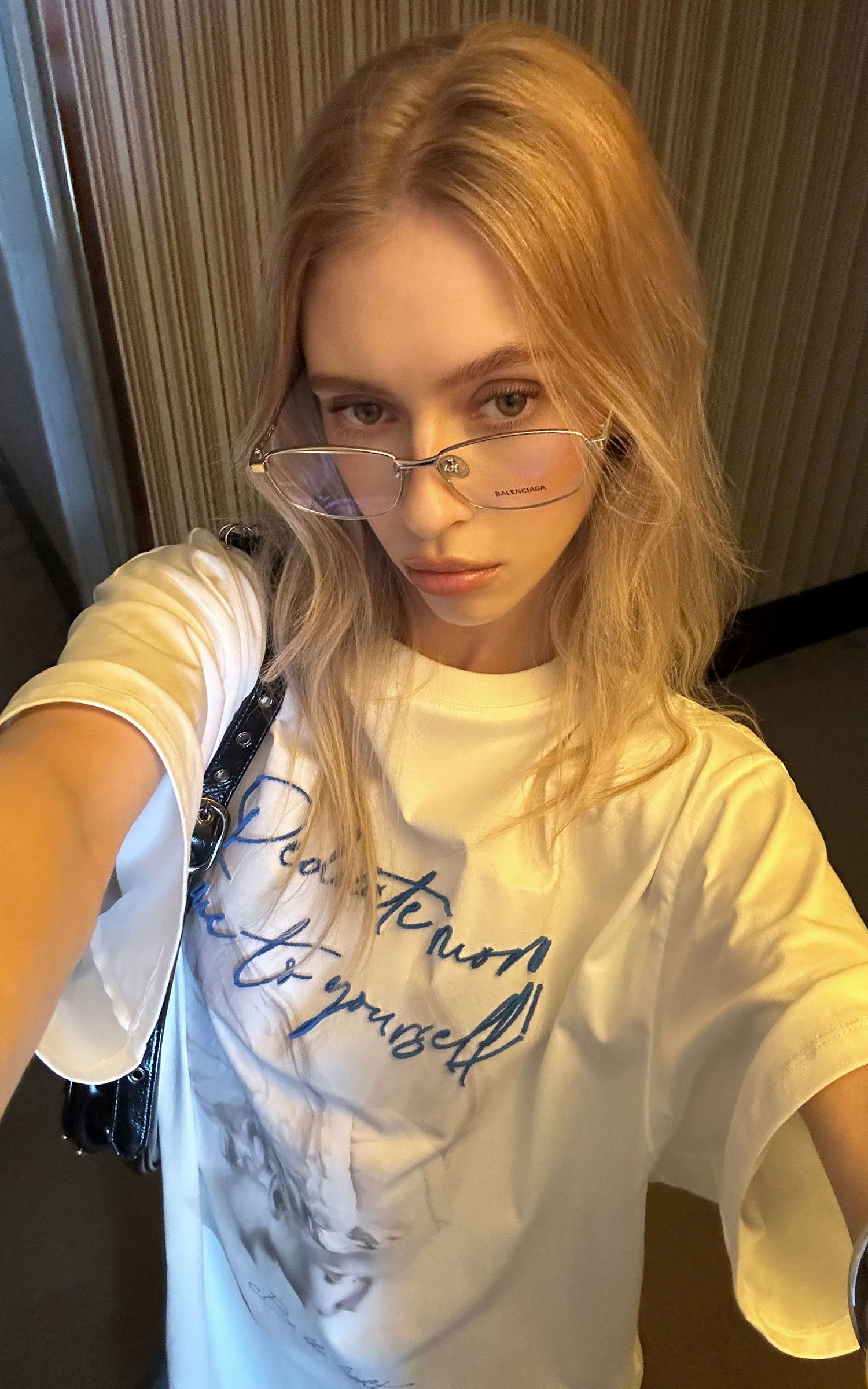 0122stepll Angel Script Oversized Graphic T-Shirt