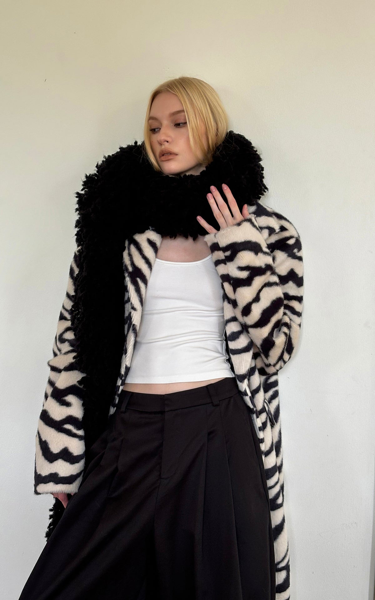 0122stepll Zebra Faux Fur Long Coat