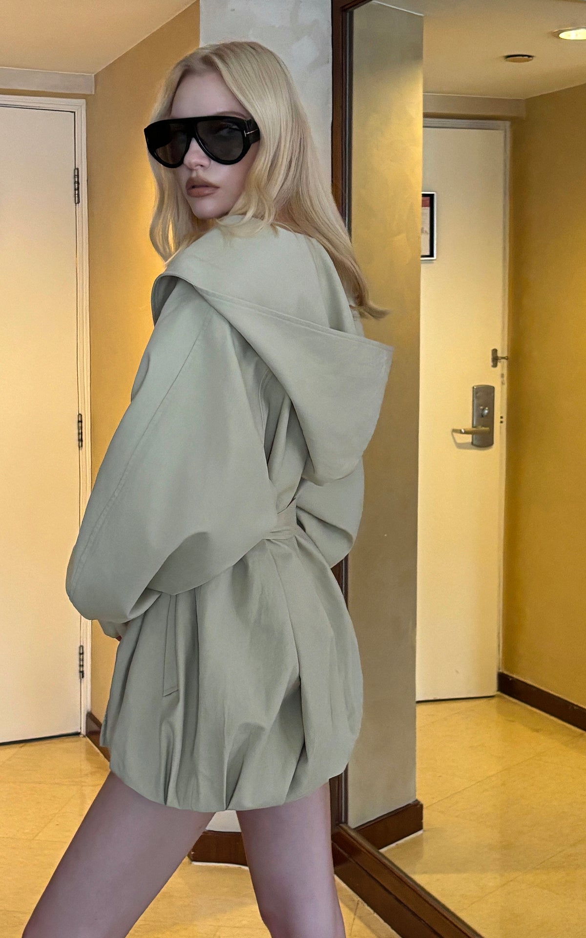 0122stepll Hooded Belted Trench Jacket