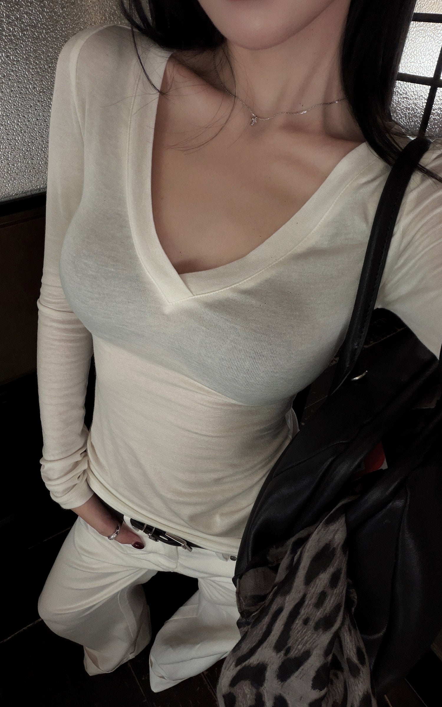 Hydrae Sheer V-Neck Second-Skin Long-Sleeve Top