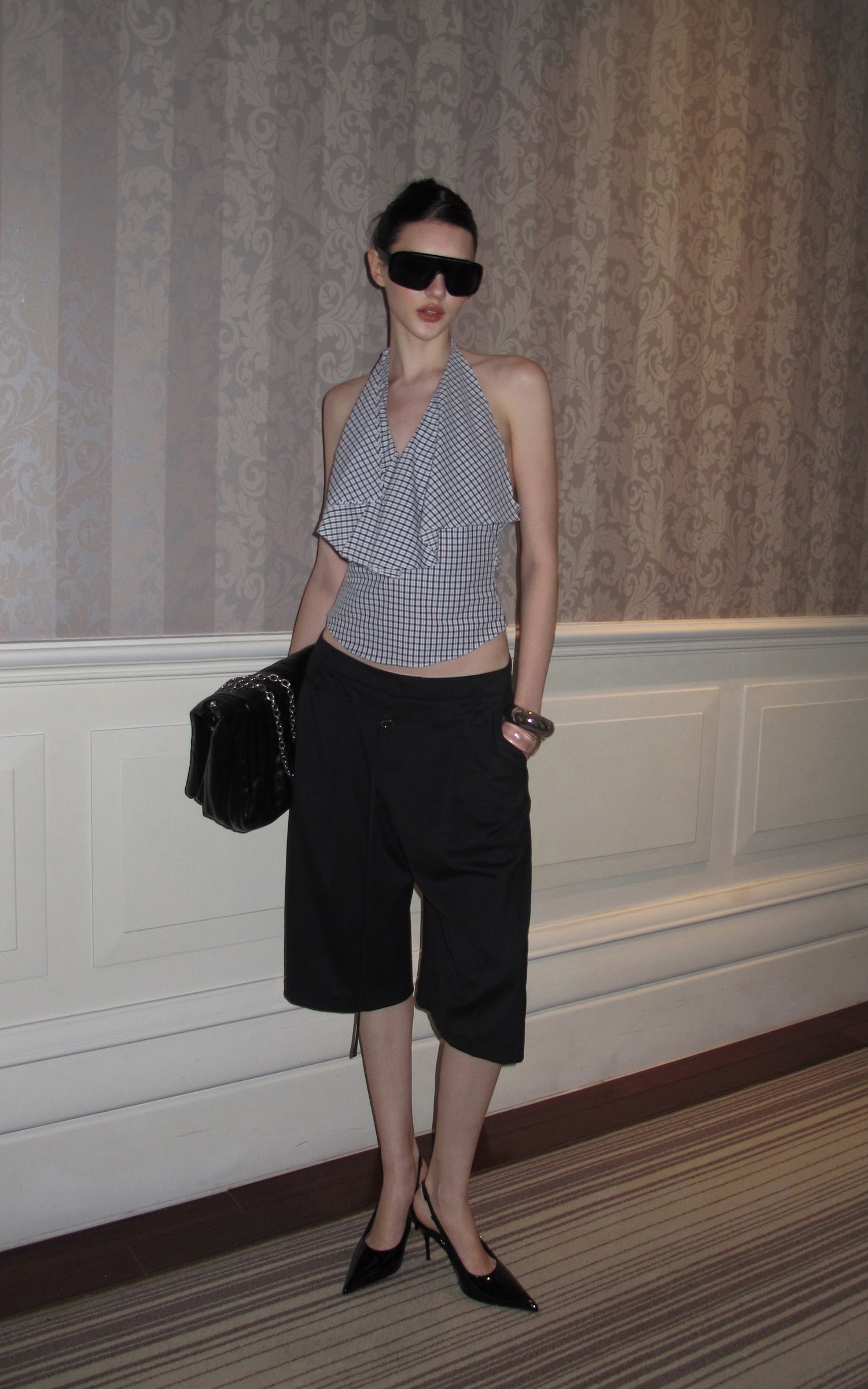 0122stepll Low-Rise Belted Wide-Leg Capri Pants