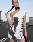0122stepll Robe courte asymétrique à imprimé pinceau