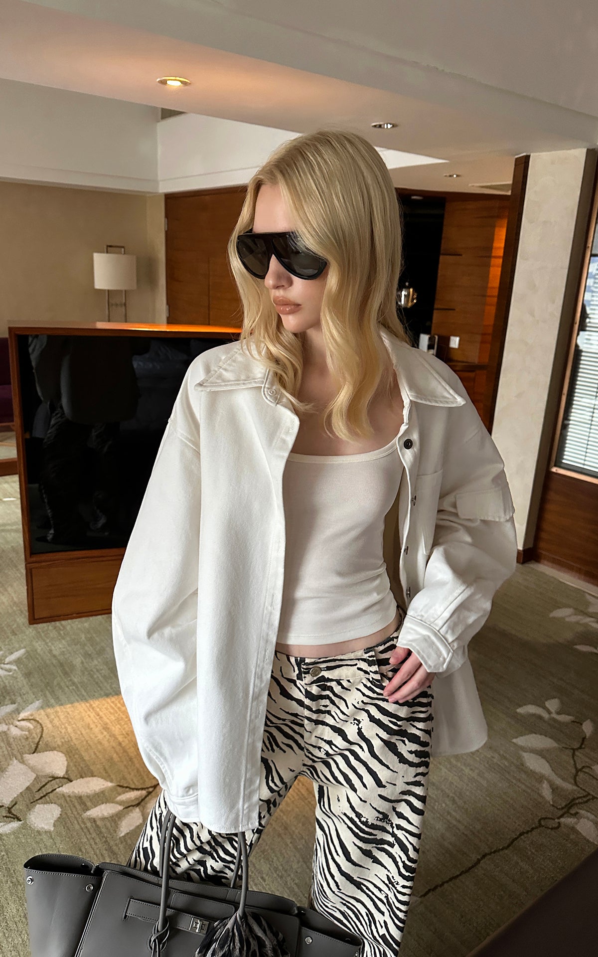 0122stepll Zebra Print Low-Rise Wide-Leg Denim Pants