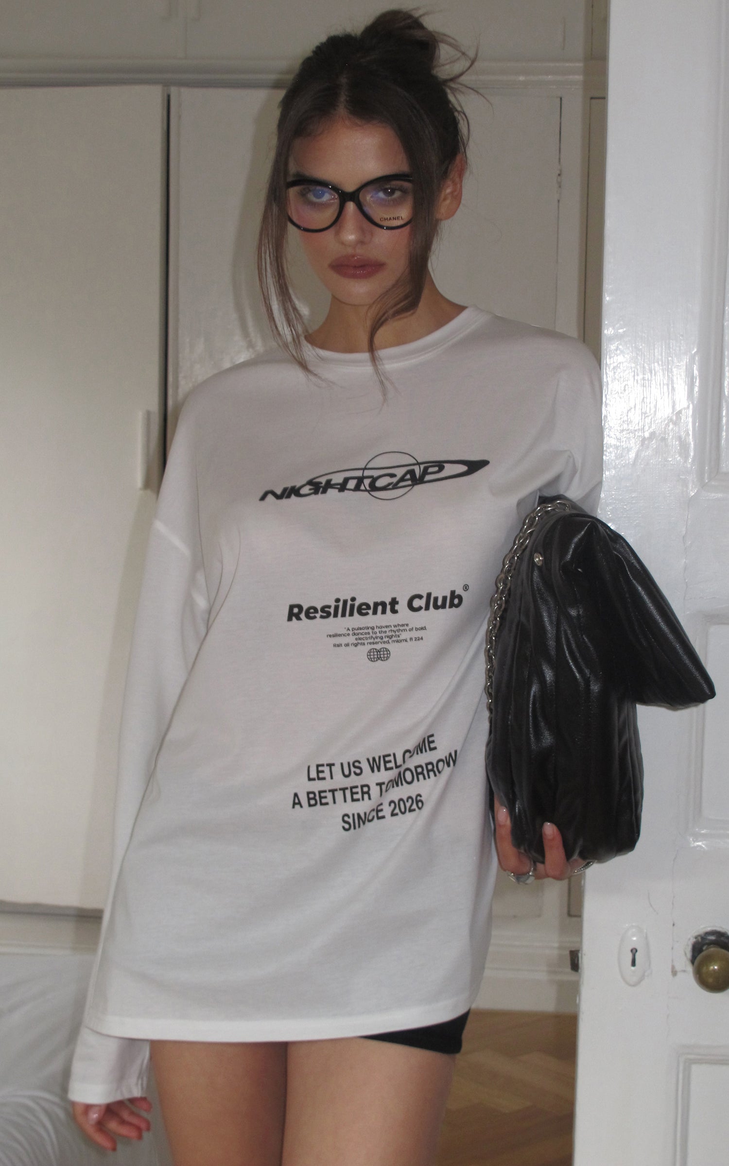 0122stepll T-shirt à manches longues oversize Resilient Club avec motif graphique