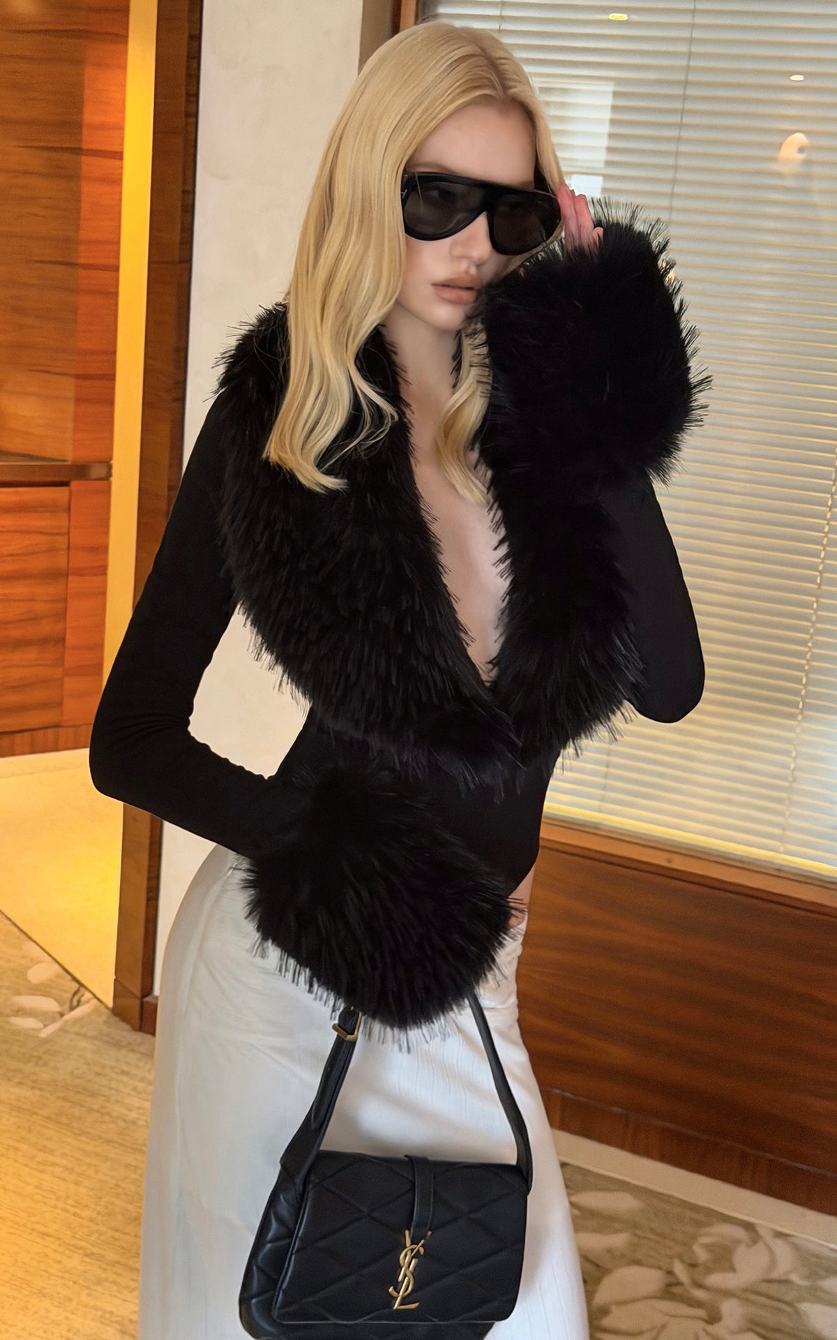 0122stepll Faux Fur Collar Plunge Bodysuit