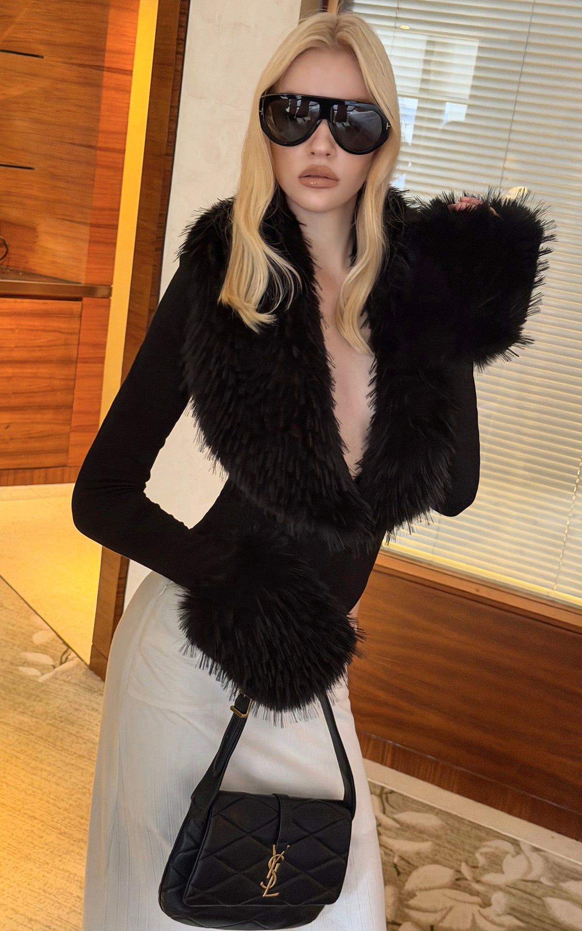0122stepll Faux Fur Collar Plunge Bodysuit