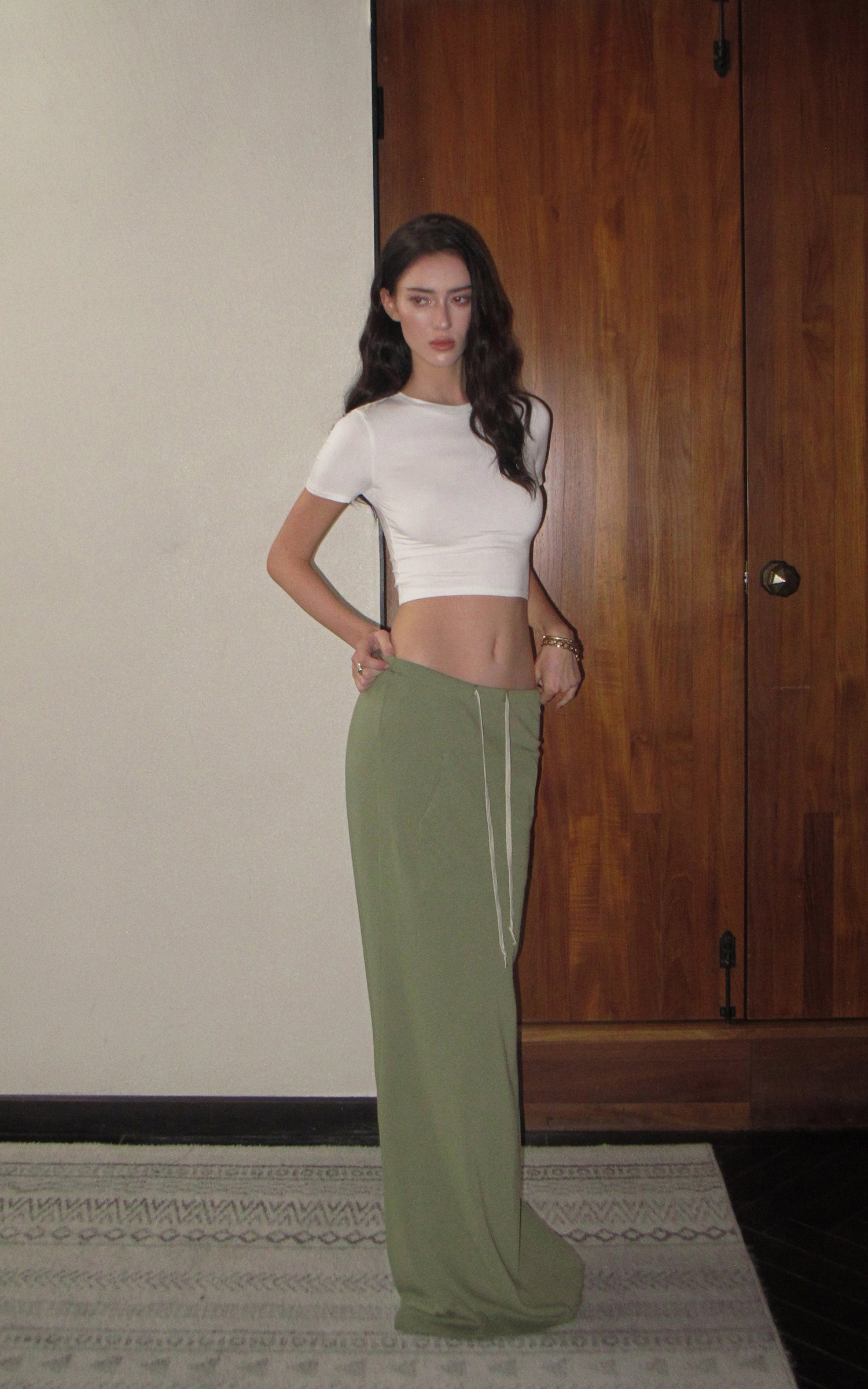 0122stepll Fitted Tee &amp; Drawstring Maxi Skirt Set