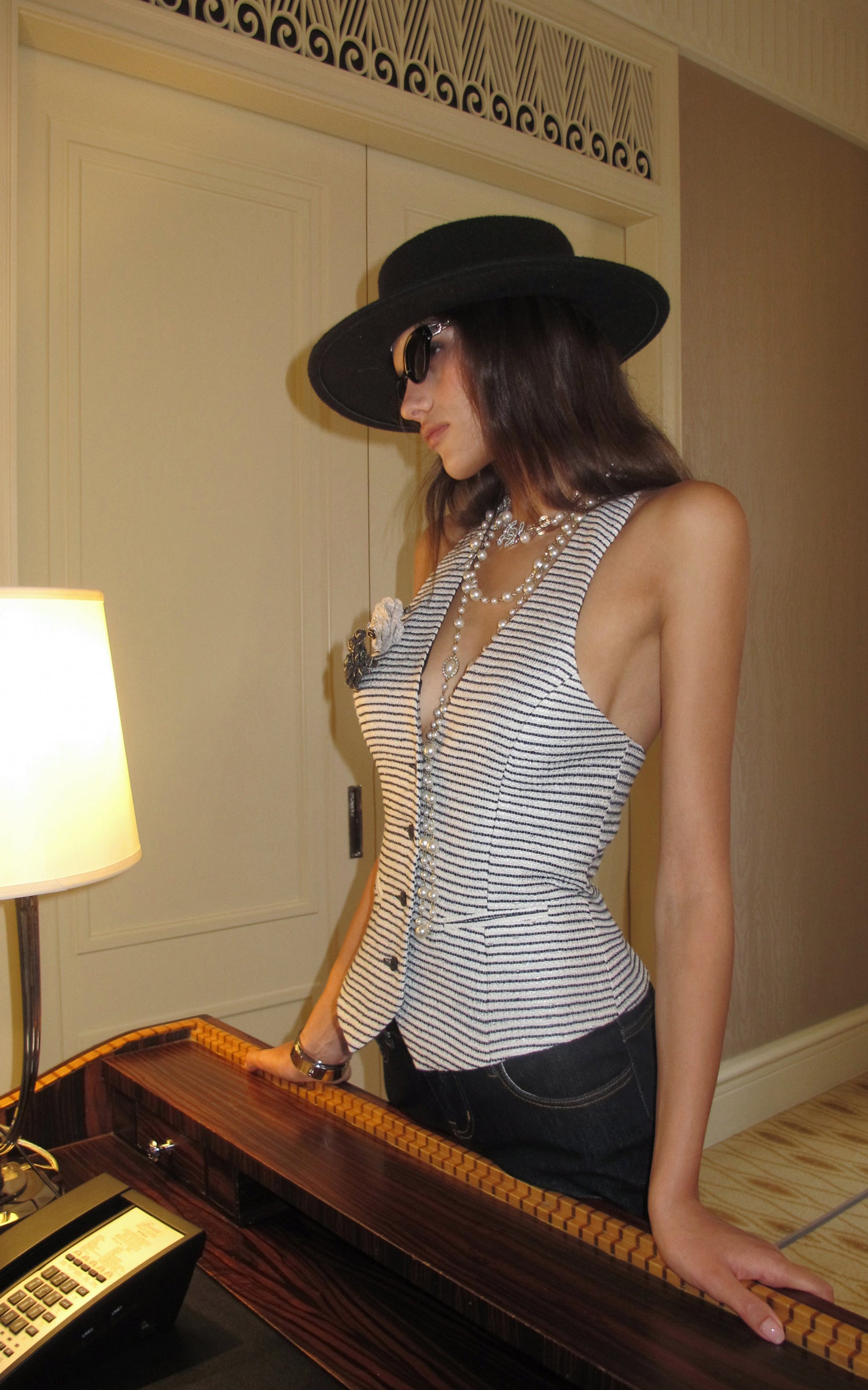 0122stepll Striped Halter Tailored Knit Vest