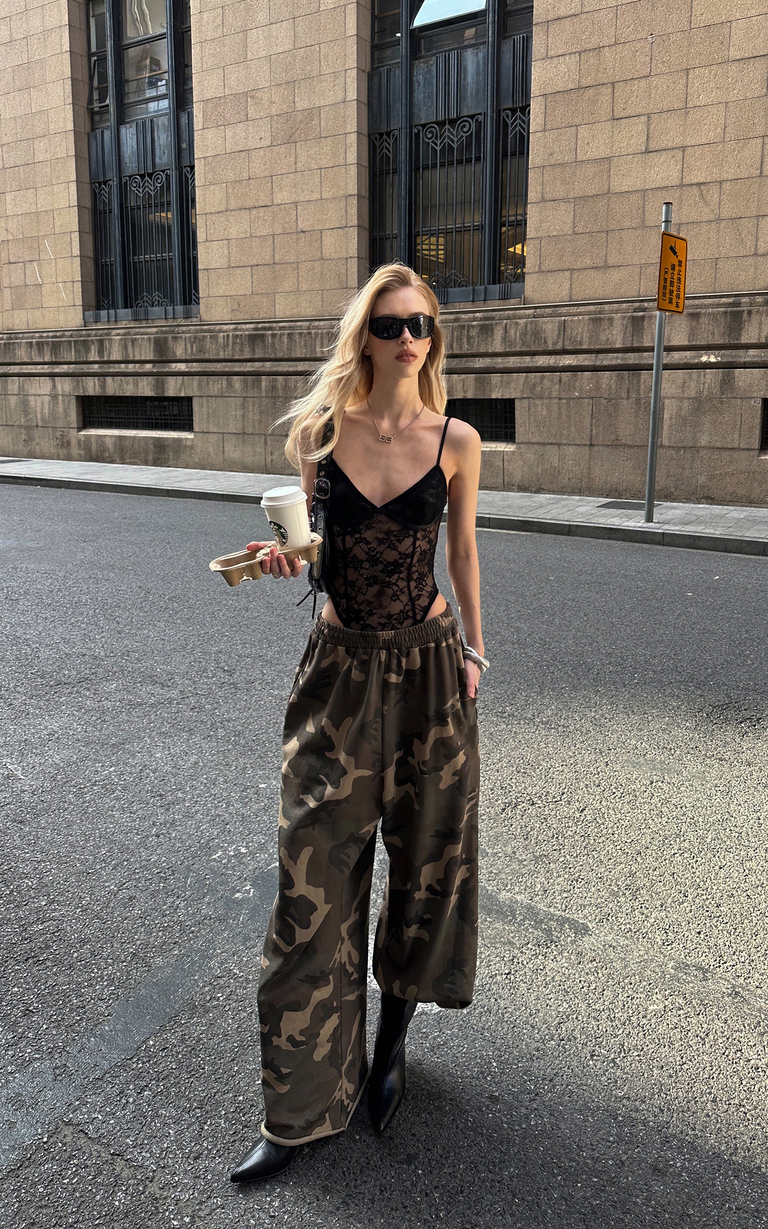 0122stepll Sheer Lace Contour Bodysuit