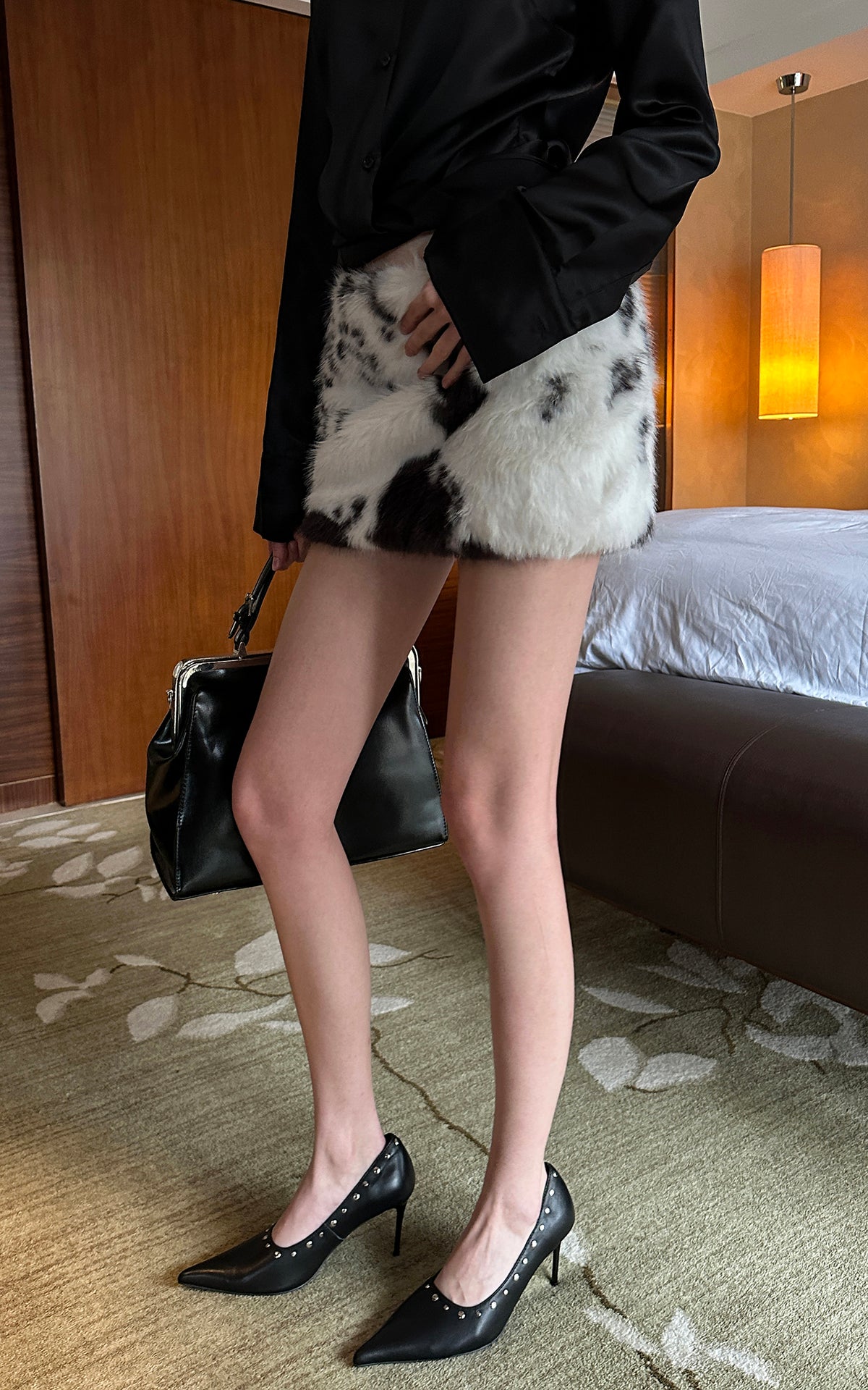 0122stepll Cow Print Faux Fur Mini Skirt