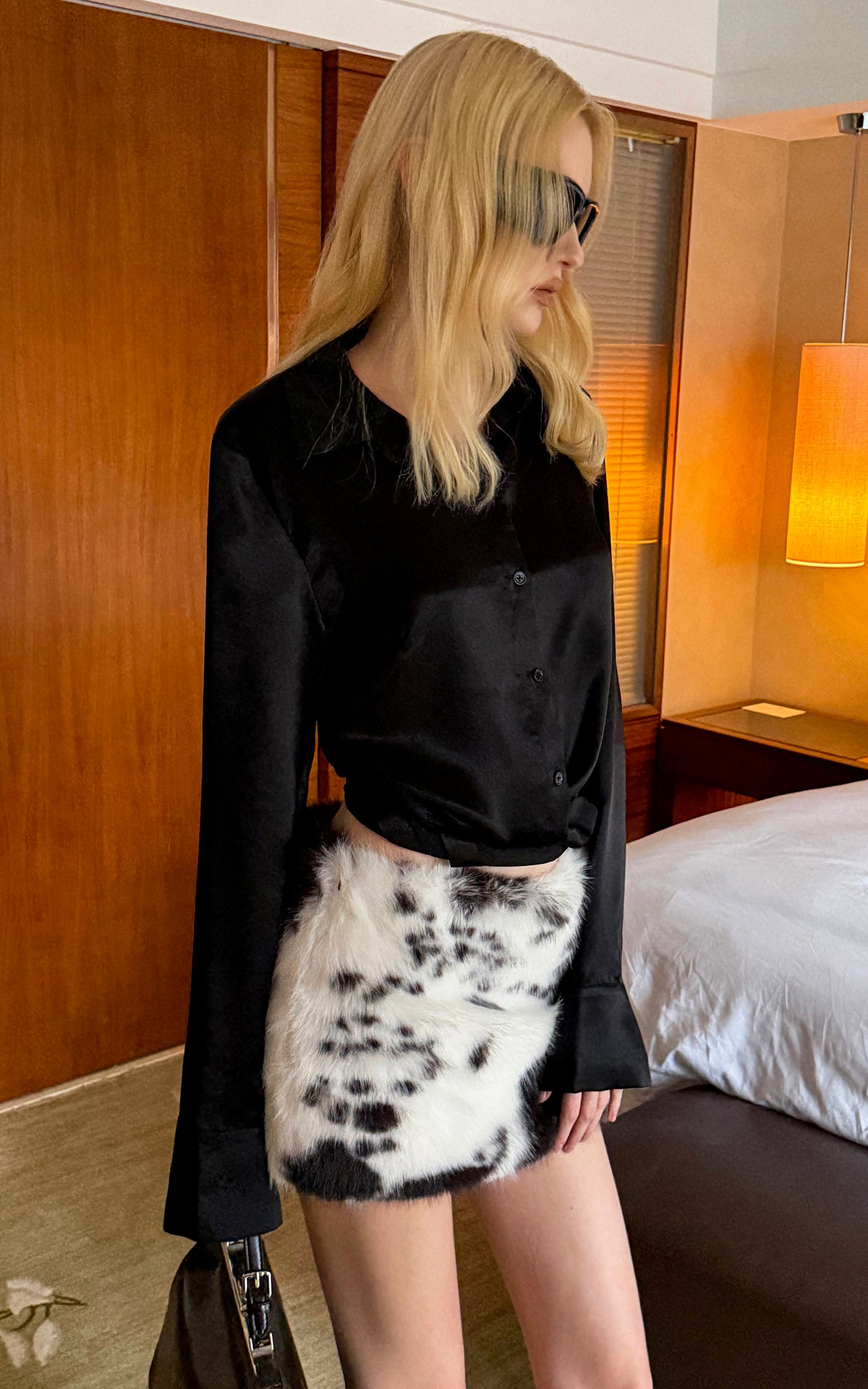 0122stepll Cow Print Faux Fur Mini Skirt