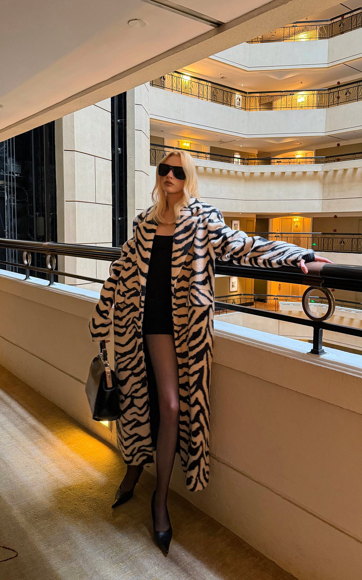 0122stepll Zebra Faux Fur Long Coat