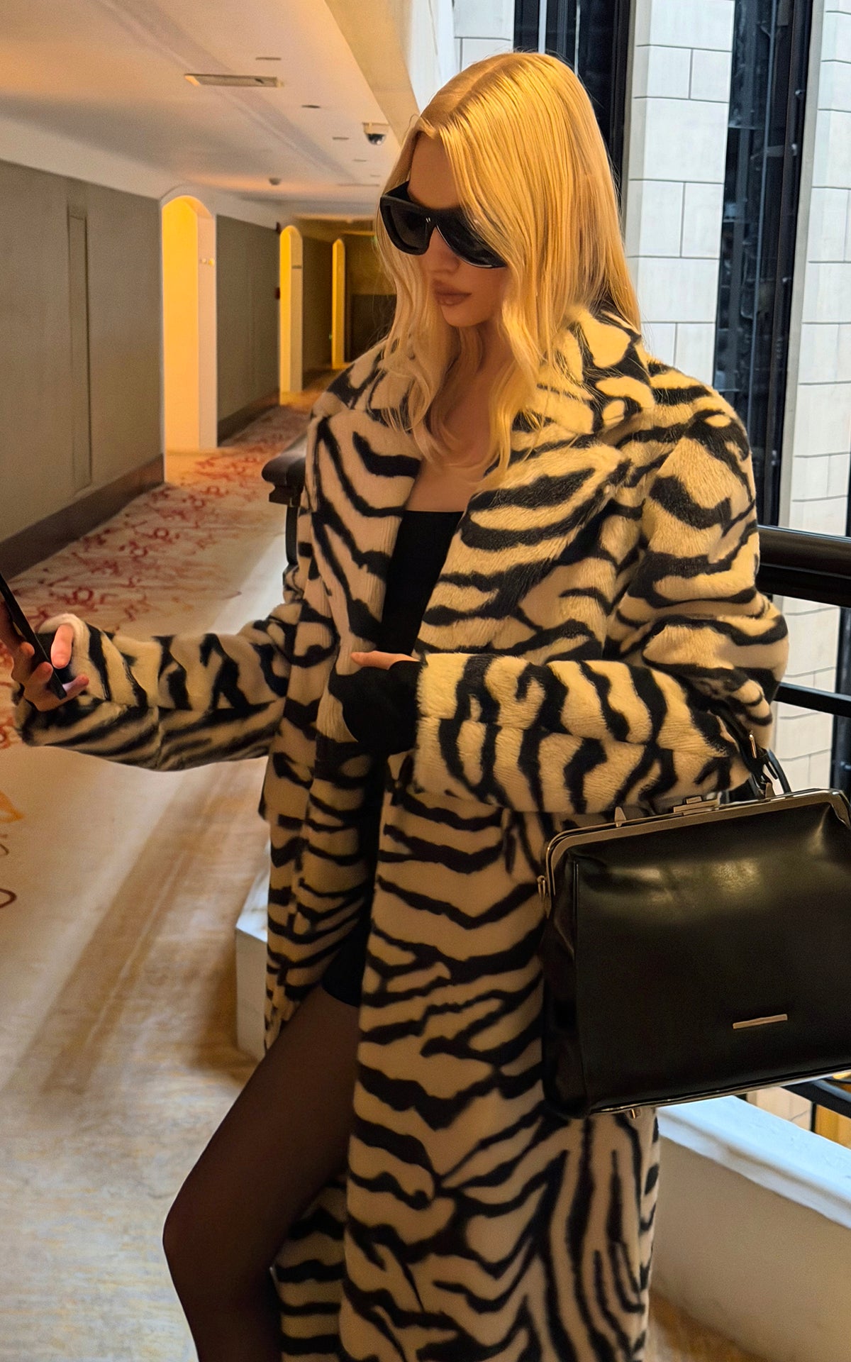 0122stepll Zebra Faux Fur Long Coat
