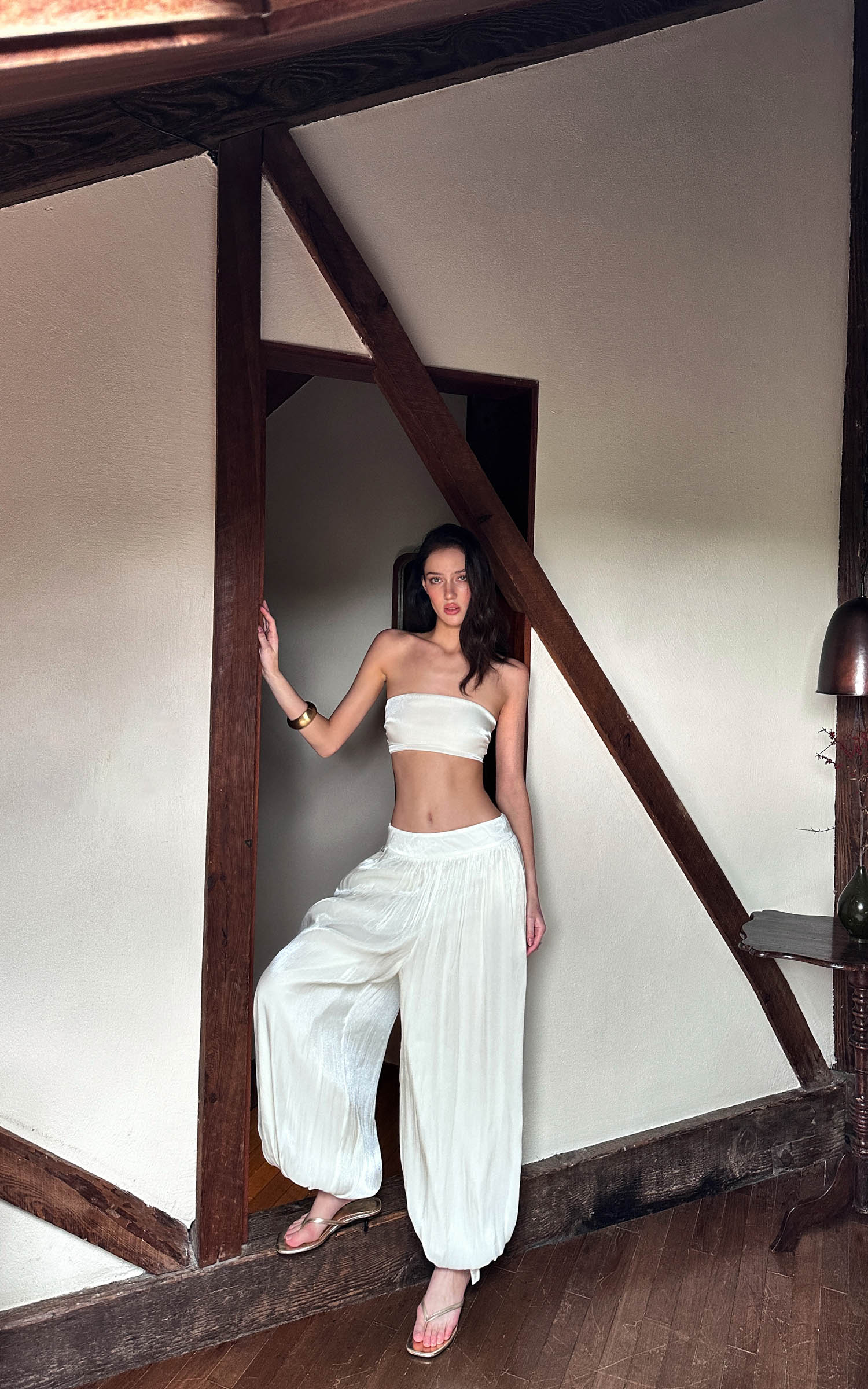 0122stepll Strapless Bandeau Top &amp; Low-Rise Balloon Pants Set