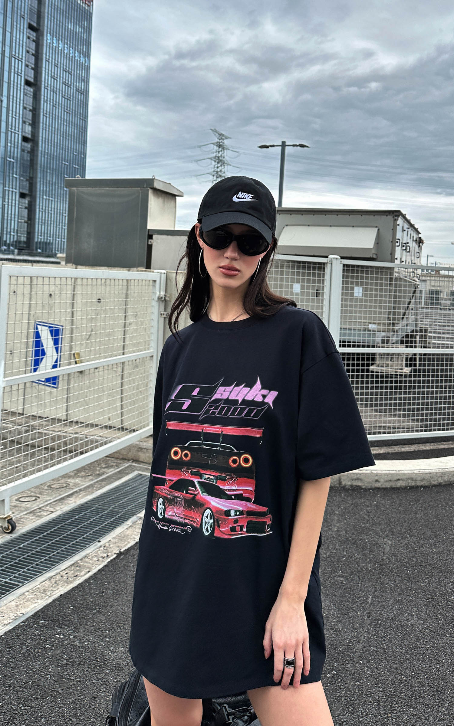 0122stepll スキ2000オーバーサイズグラフィックTシャツ