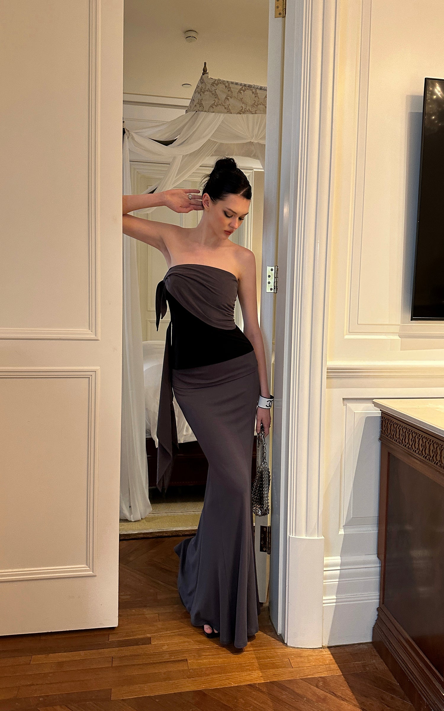 0122stepll Ensemble haut tube drapé asymétrique &amp; jupe longue