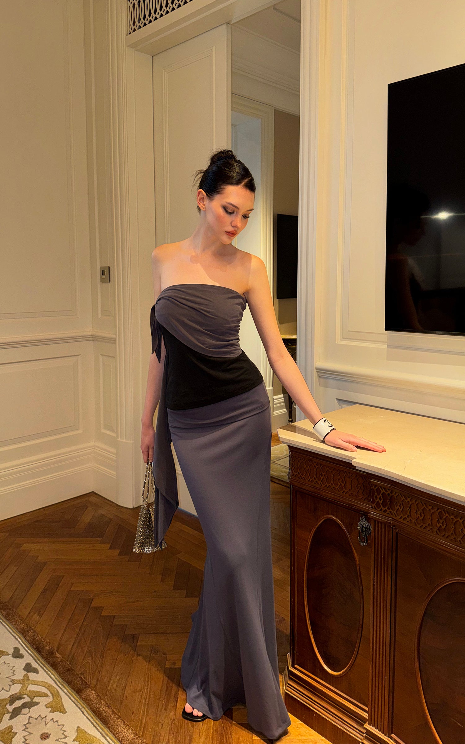 0122stepll Ensemble haut tube drapé asymétrique &amp; jupe longue