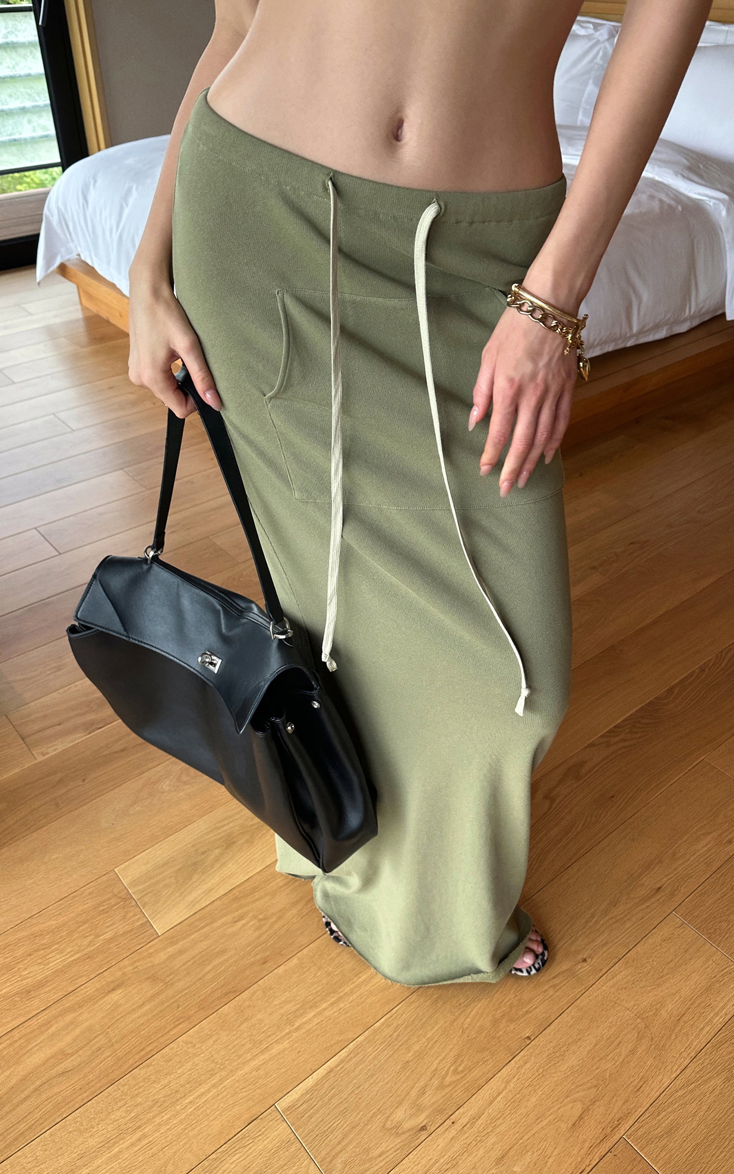 0122stepll Fitted Tee &amp; Drawstring Maxi Skirt Set