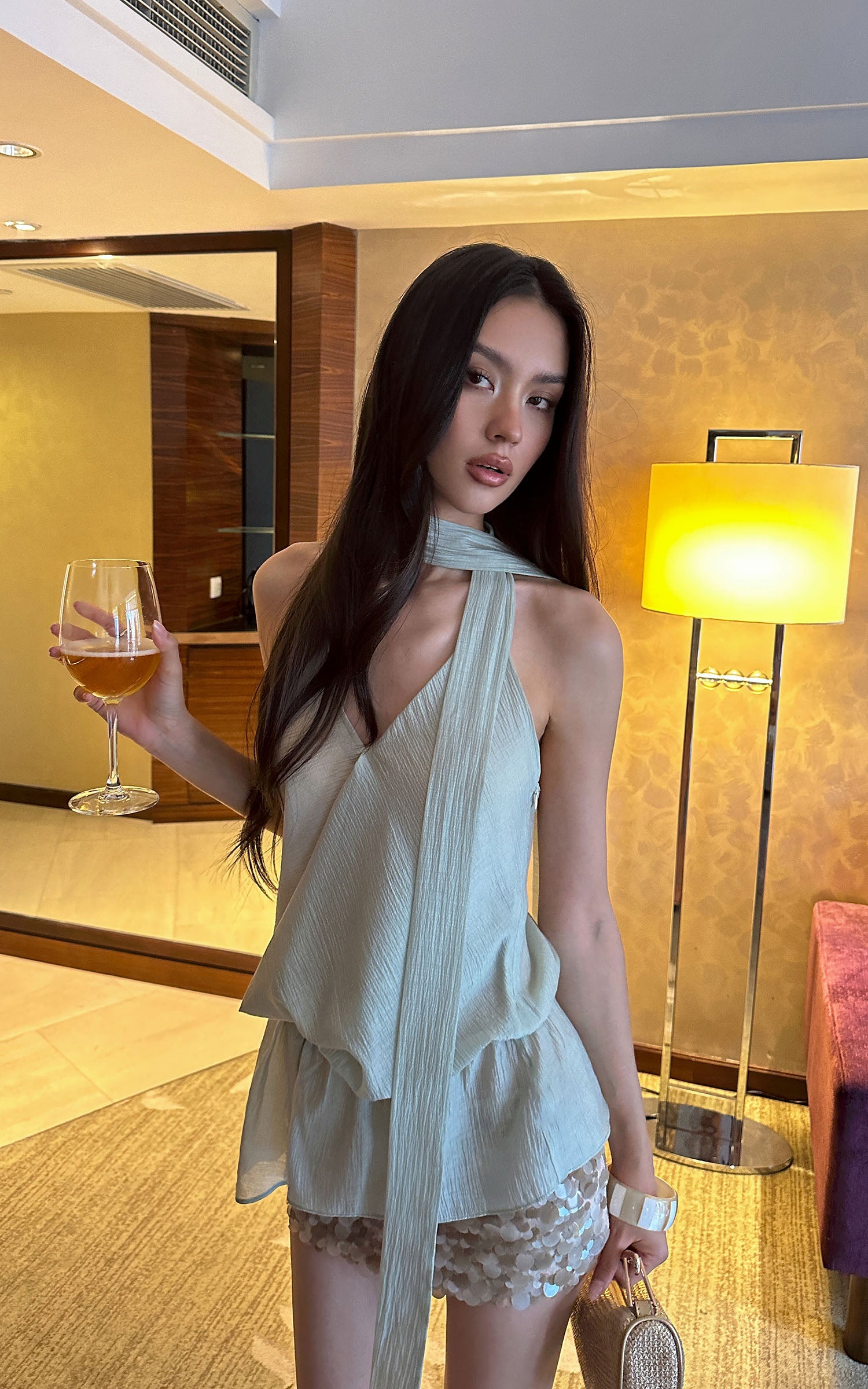 0122stepll Draped Halter Neck Tie Top