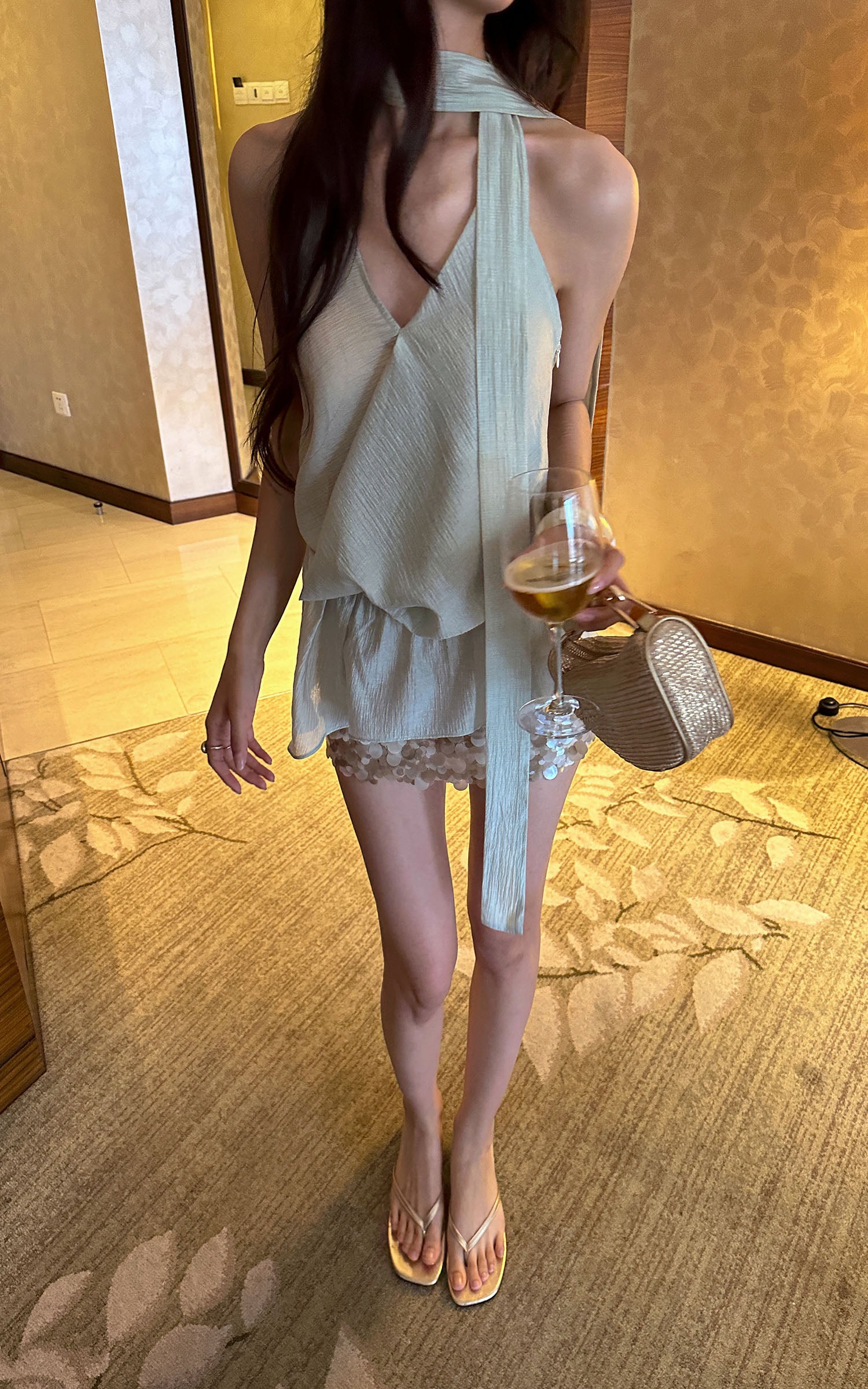 0122stepll Draped Halter Neck Tie Top
