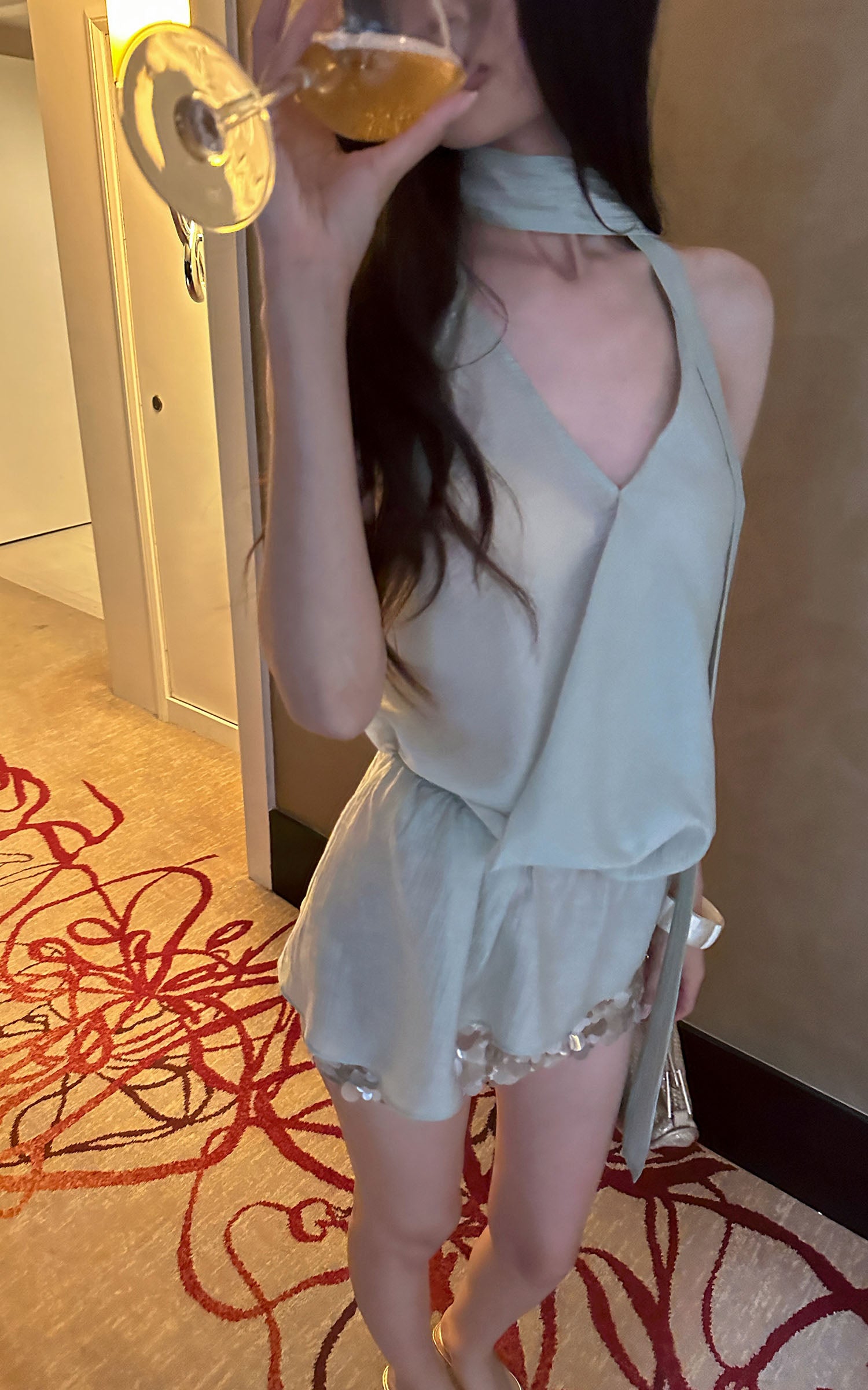 0122stepll Draped Halter Neck Tie Top