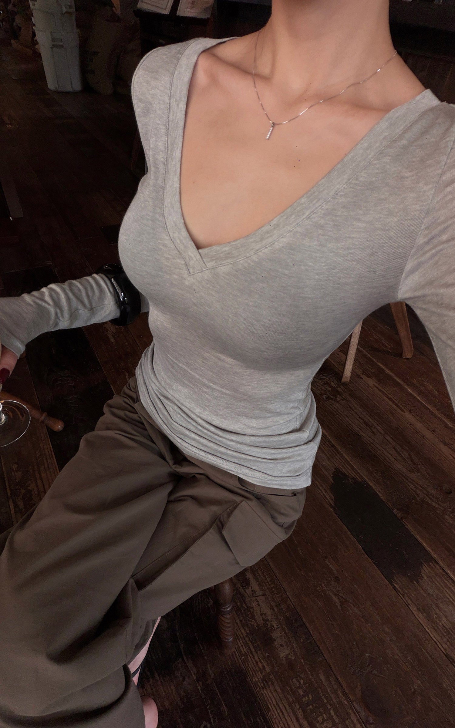 Hydrae Sheer V-Neck Second-Skin Long-Sleeve Top