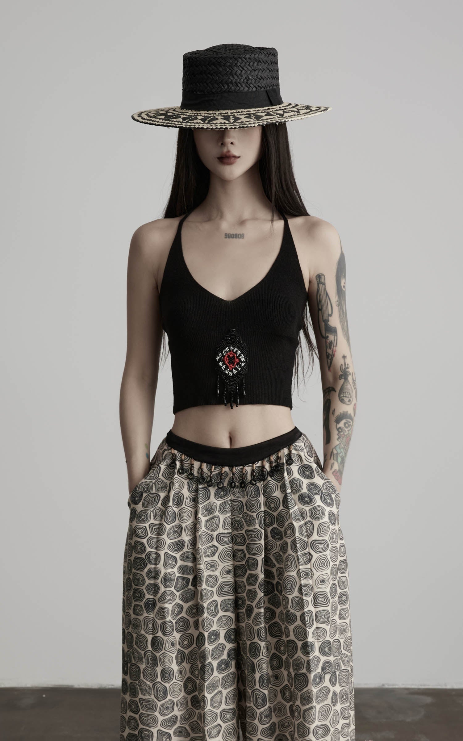 DOINDULGE Beaded Motif Halter Knit Top Ribbed V-Neck Cropped Camisole