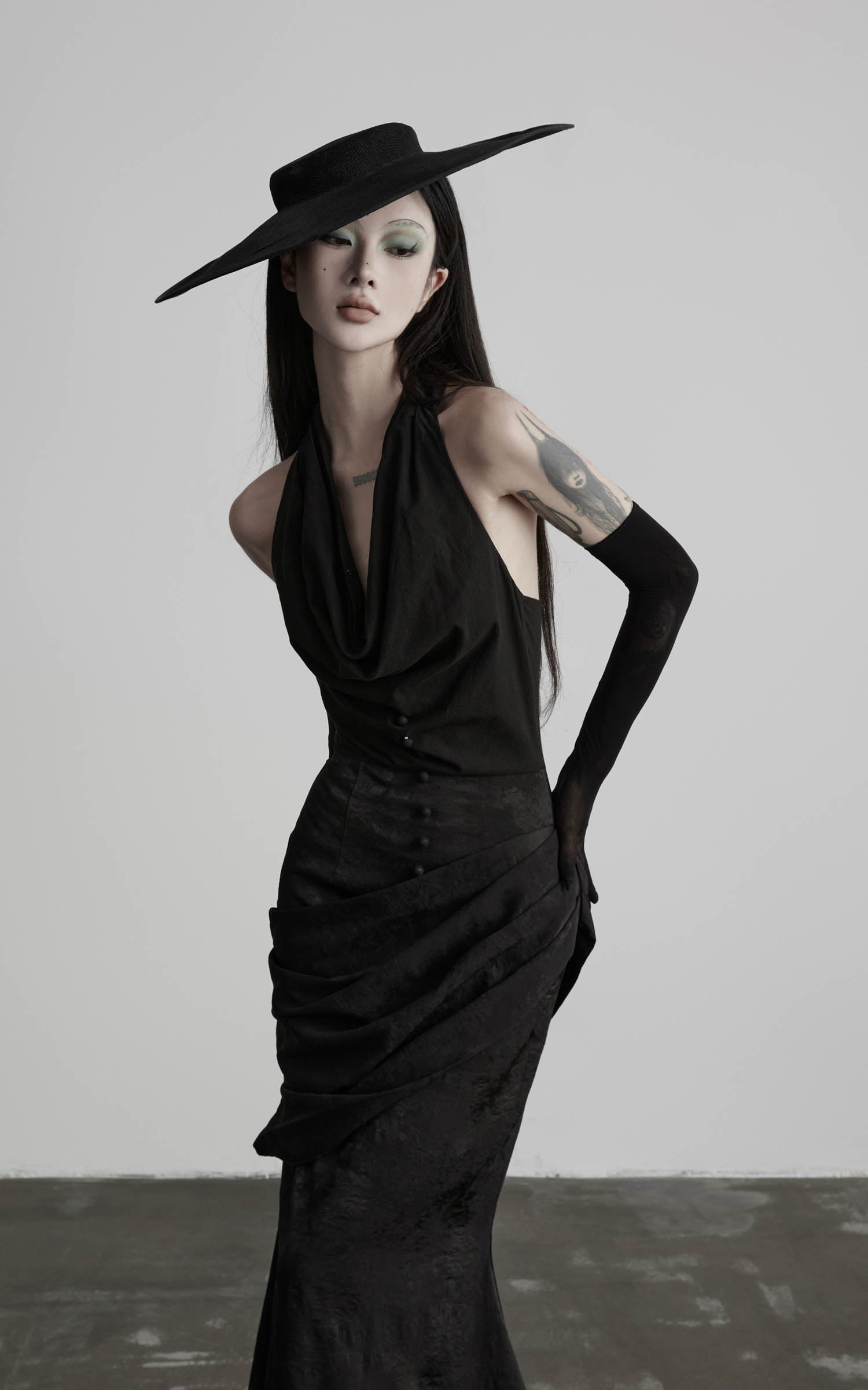 DOINDULGE Halter Cowl Neck Maxi Dress