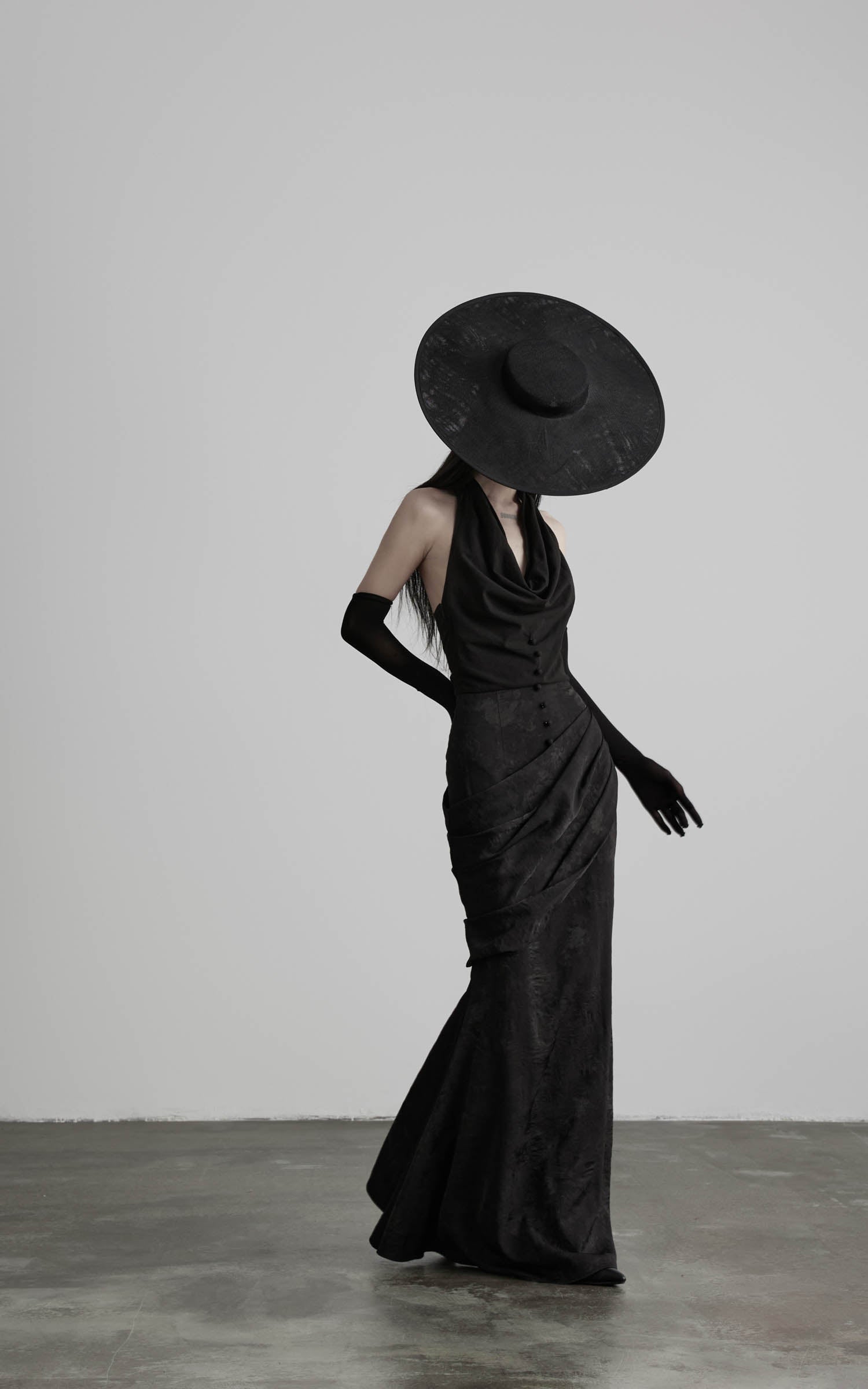 DOINDULGE Halter Cowl Neck Maxi Dress