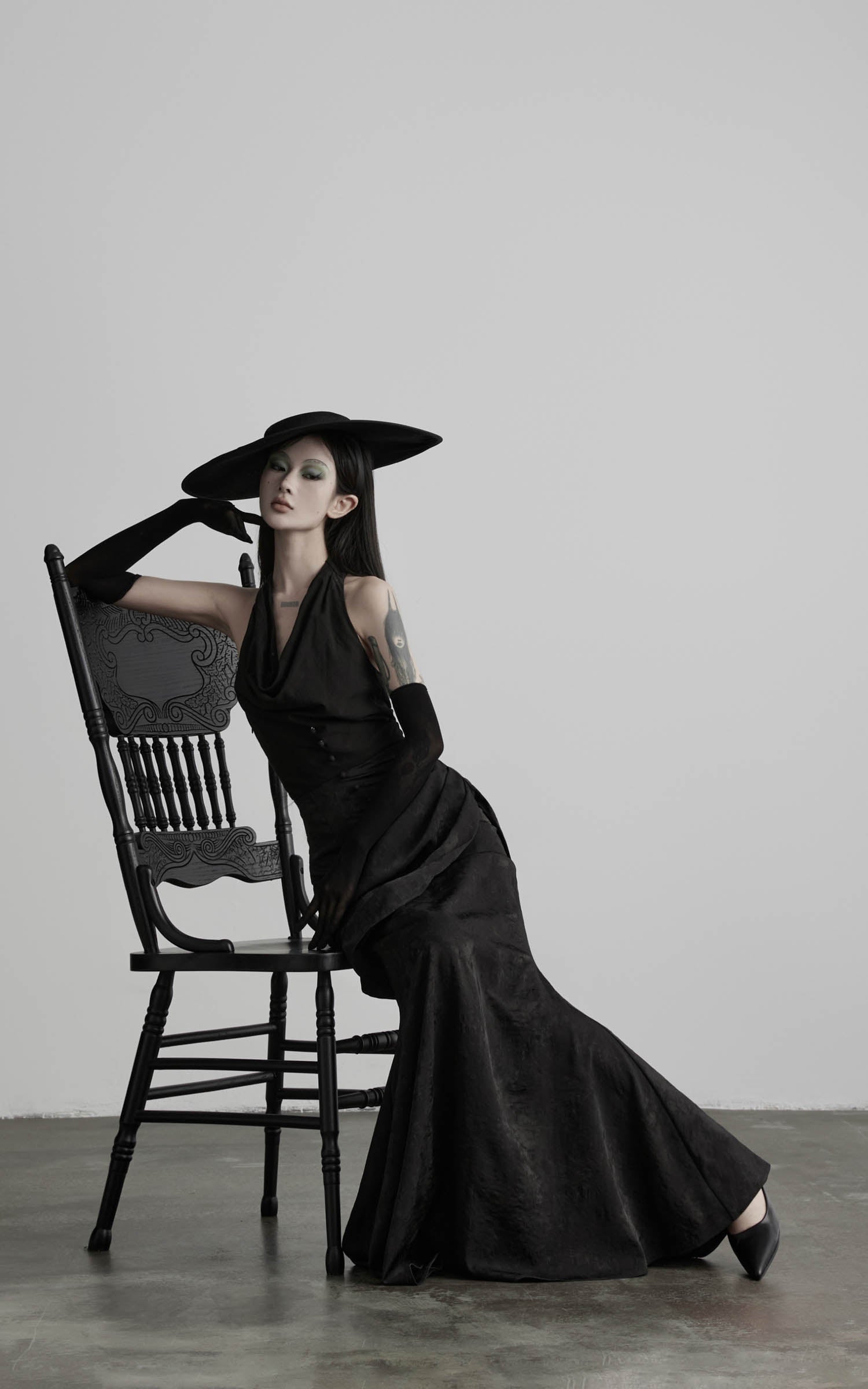 DOINDULGE Halter Cowl Neck Maxi Dress