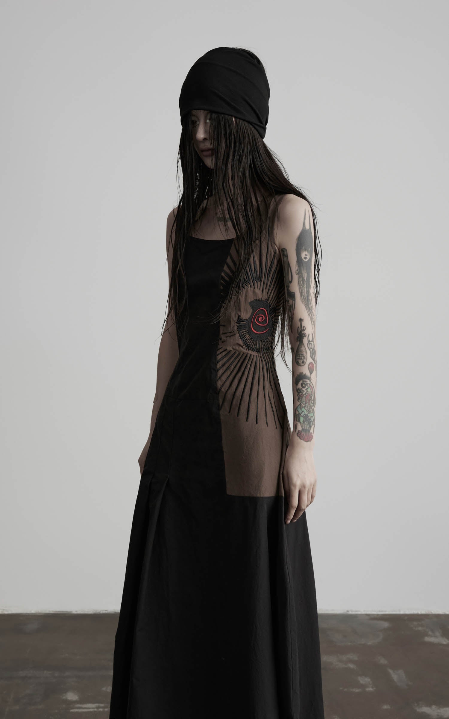 DOINDULGE Embroidered Square Neck Maxi Dress